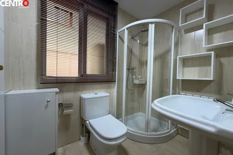 Flat 68 m² in Cenes de la Vega (4/37)