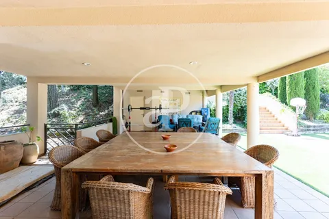 Haus 325 m² in Matadepera