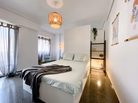 Chambre à louer, Valence