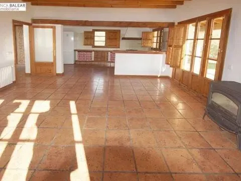 Pis de 300 m² a Costitx