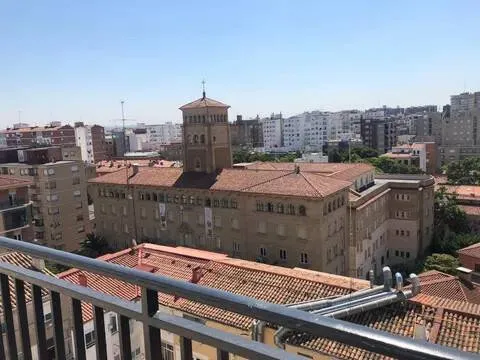 Pis de 75 m² a Saragossa