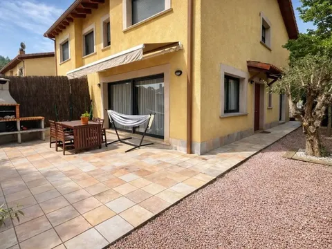 Casa de 146 m² a Gualba