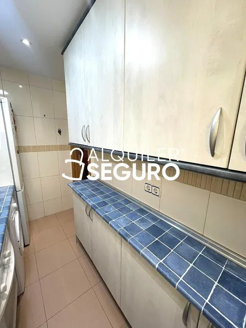 Pis de 60 m² a Madrid (3/16)