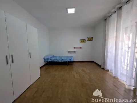 Pis de 80 m² a Linares