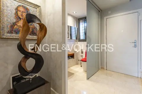 Casa de 305 m² a Tiana