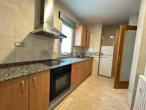 Pis de 81 m² a Ourense