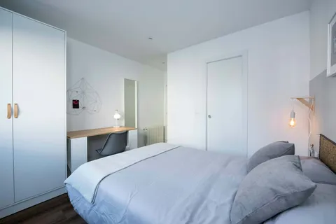 Chambre à louer, Valence