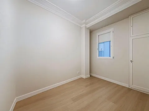 Pis de 189 m² a València