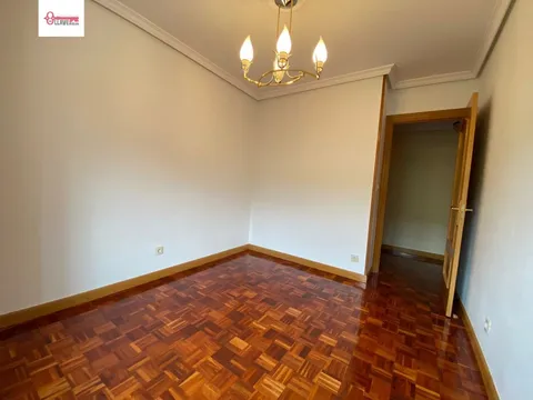 Pis de 99 m² a Burgos