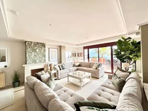 Appartement 305 m² à Ojén