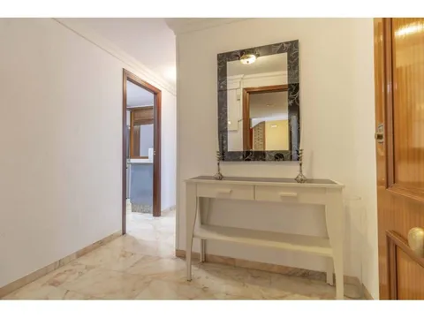 Apartamento 64 m² em Sevilla