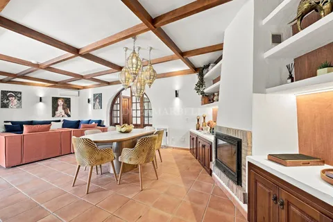 Casa de 256 m² a Estepona