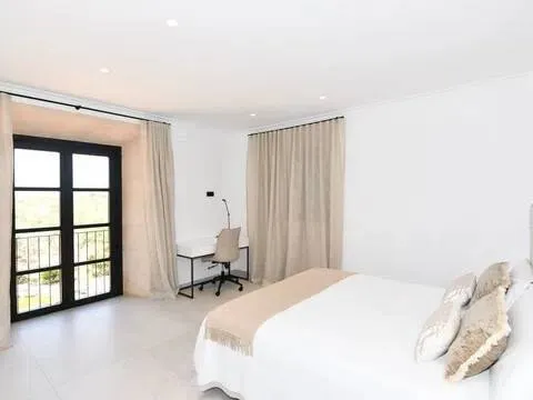 Casa de 617 m² a Campos