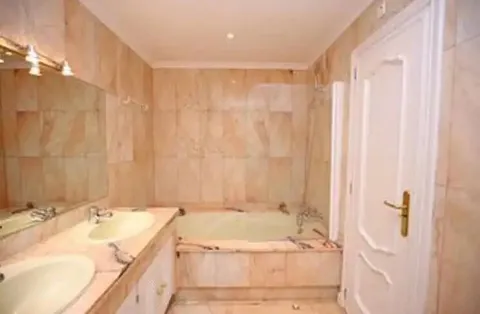 Casa de 180 m² a Estepona