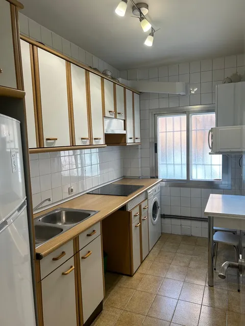 Flat 46 m² in Alcorcón (3/13)