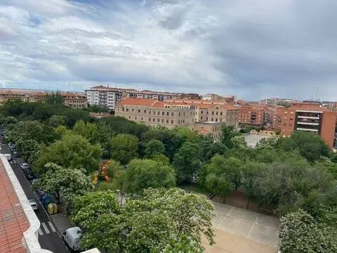 Pis de 100 m² a Salamanca