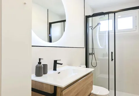 Wohnung 77 m² in Madrid