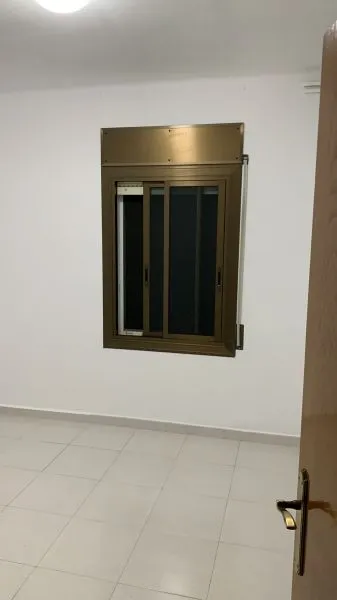 Habitació de lloguer, Centelles