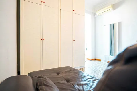 Quarto para alugar, Barcelona (2/12)