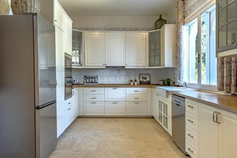 Casa de 514 m² a Estepona