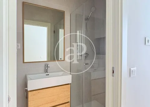 Wohnung 340 m² in Madrid
