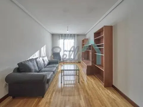 Appartement 82 m² à Oviède