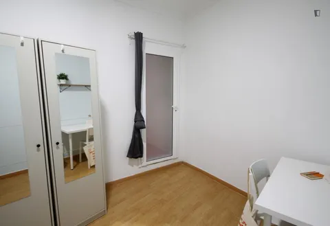Habitació de lloguer, Barcelona (4/19)