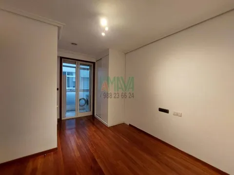 Pis de 98 m² a Ourense