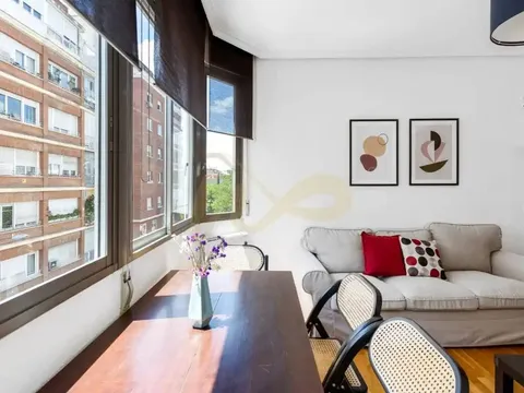 Wohnung 75 m² in Madrid