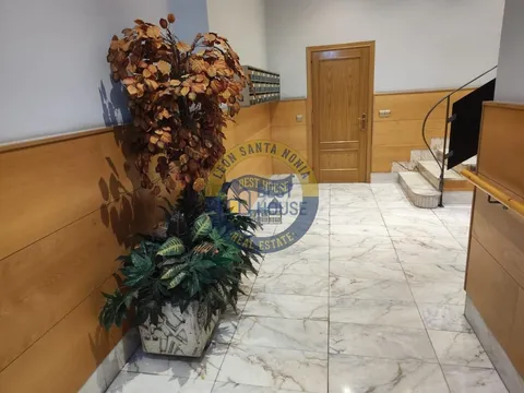 Pis de 80 m² a Lleó
