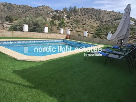 Будинок 90 м² у Torrox
