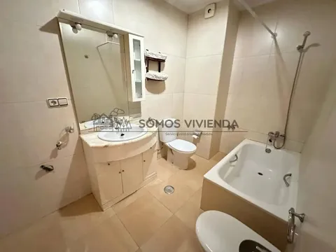 Pis de 81 m² a Ourense