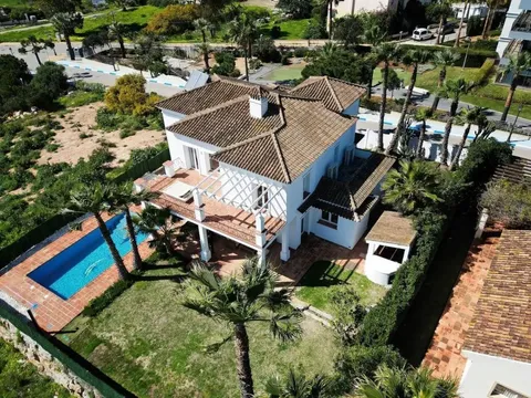 Casa de 640 m² a Manilva