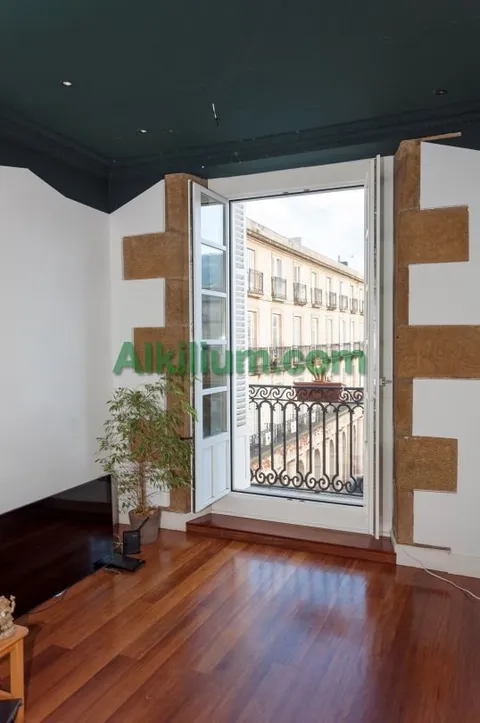 Pis de 90 m² a Bilbao (3/17)