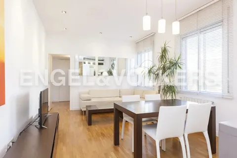 Wohnung 91 m² in Madrid