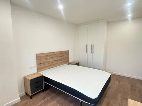 Wohnung 80 m² in Alberic