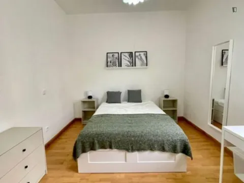 Zimmer zur Miete, Madrid (3/10)