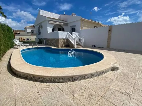 Casa de 100 m² a Torrevella