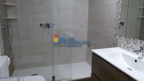 Pis de 58 m² a Badalona
