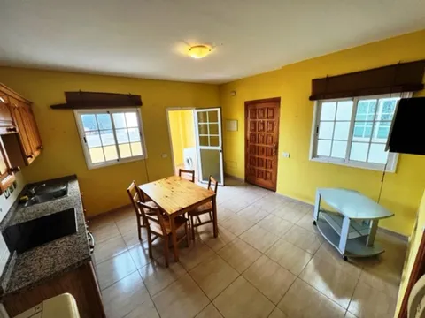 Flat 55 m² in Arona