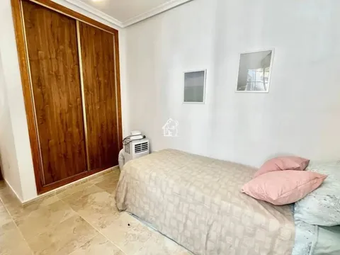 Casa de 130 m² a Oriola