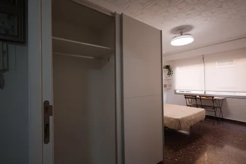 Zimmer zur Miete, Torrent