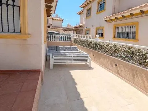 Pis de 80 m² a Oriola