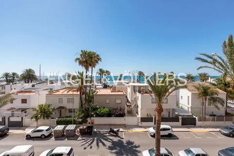 Квартира 94 м² у la Pobla de Farnals