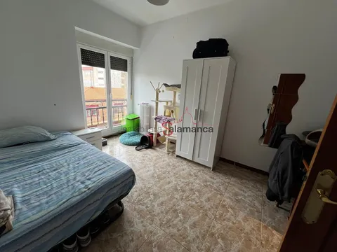 Wohnung 90 m² in Salamanca