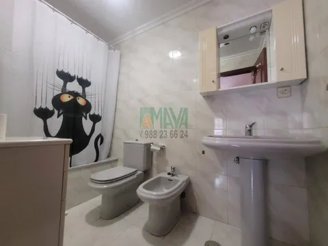 Pis de 90 m² a Ourense