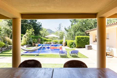 Haus 325 m² in Matadepera