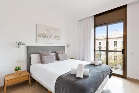 Квартира 100 м² в Барселоне