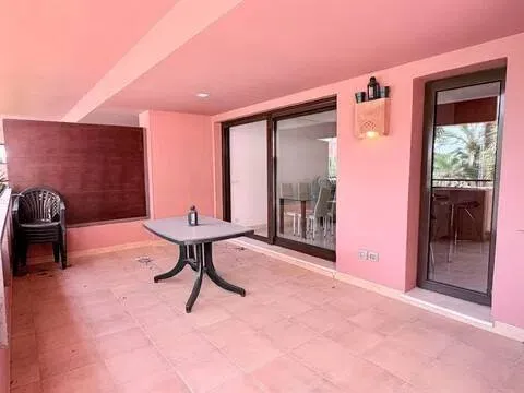 Flat 120 m² in Estepona