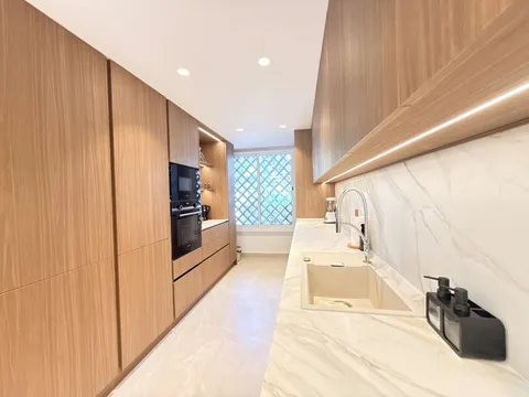 Flat 148 m² in Benahavís